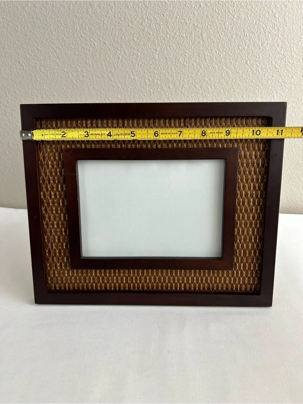N/A rustic woven